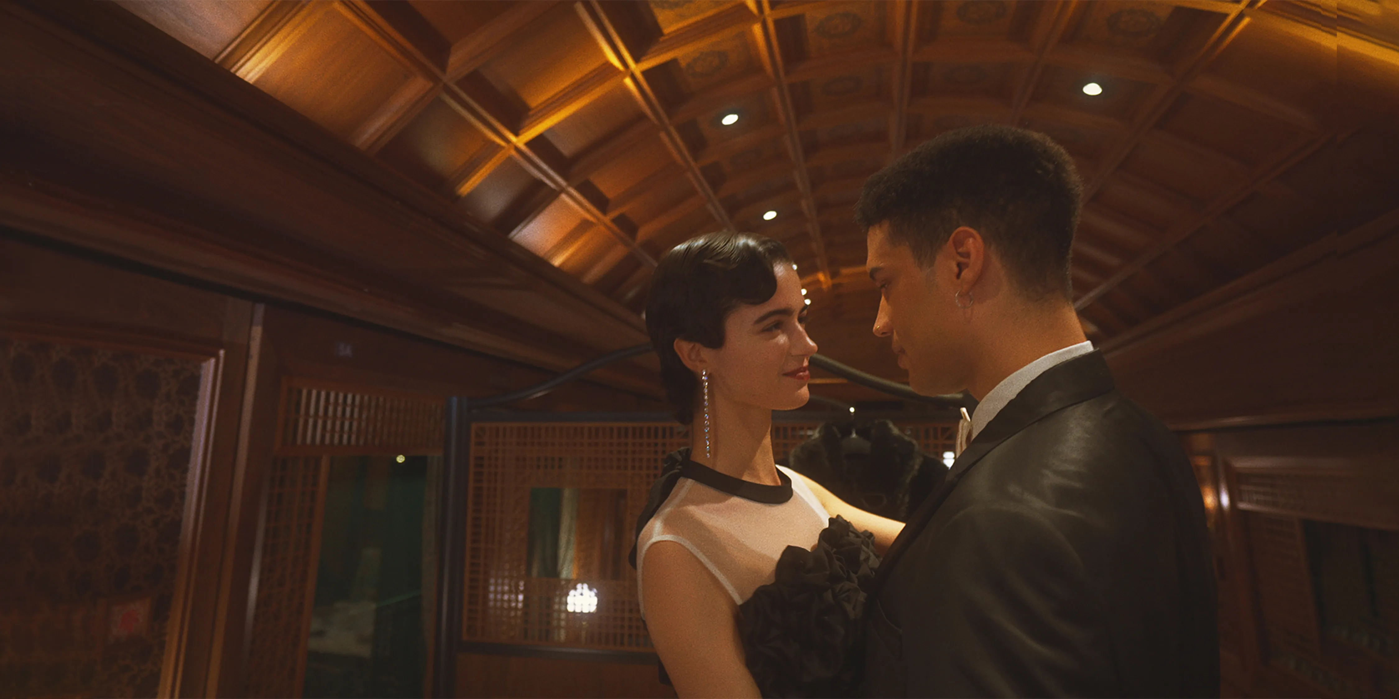 �ե��ɥ쥹U1596��Ż��������������ǥ���٤륤�᡼�����å�